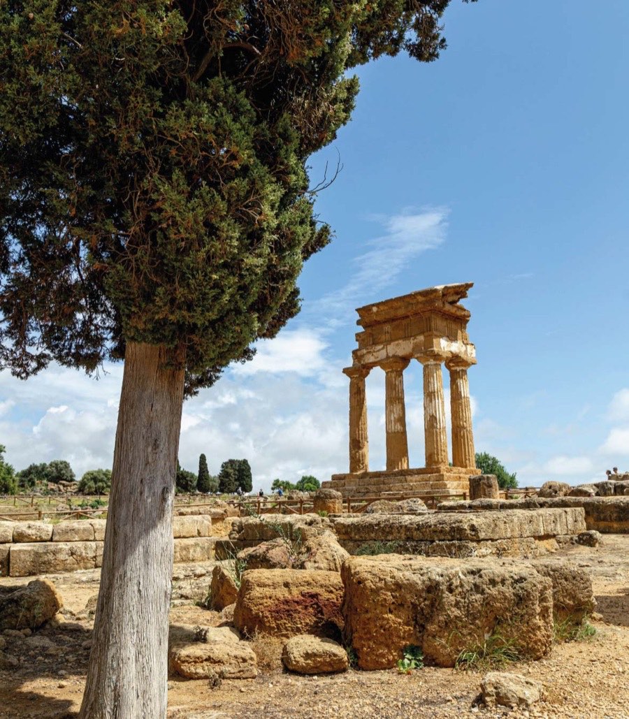 Greek temple columns