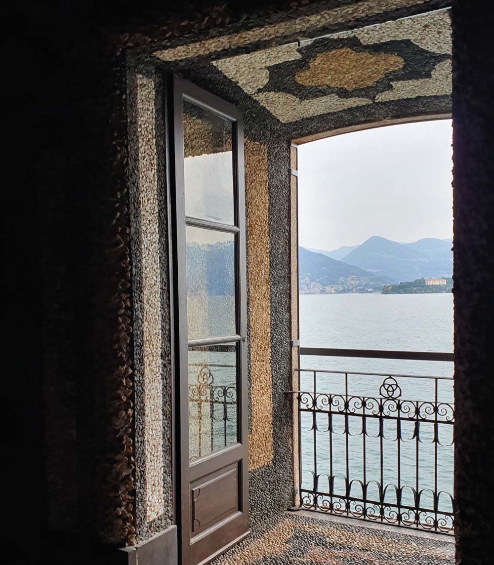 Terrace overlooking the sea